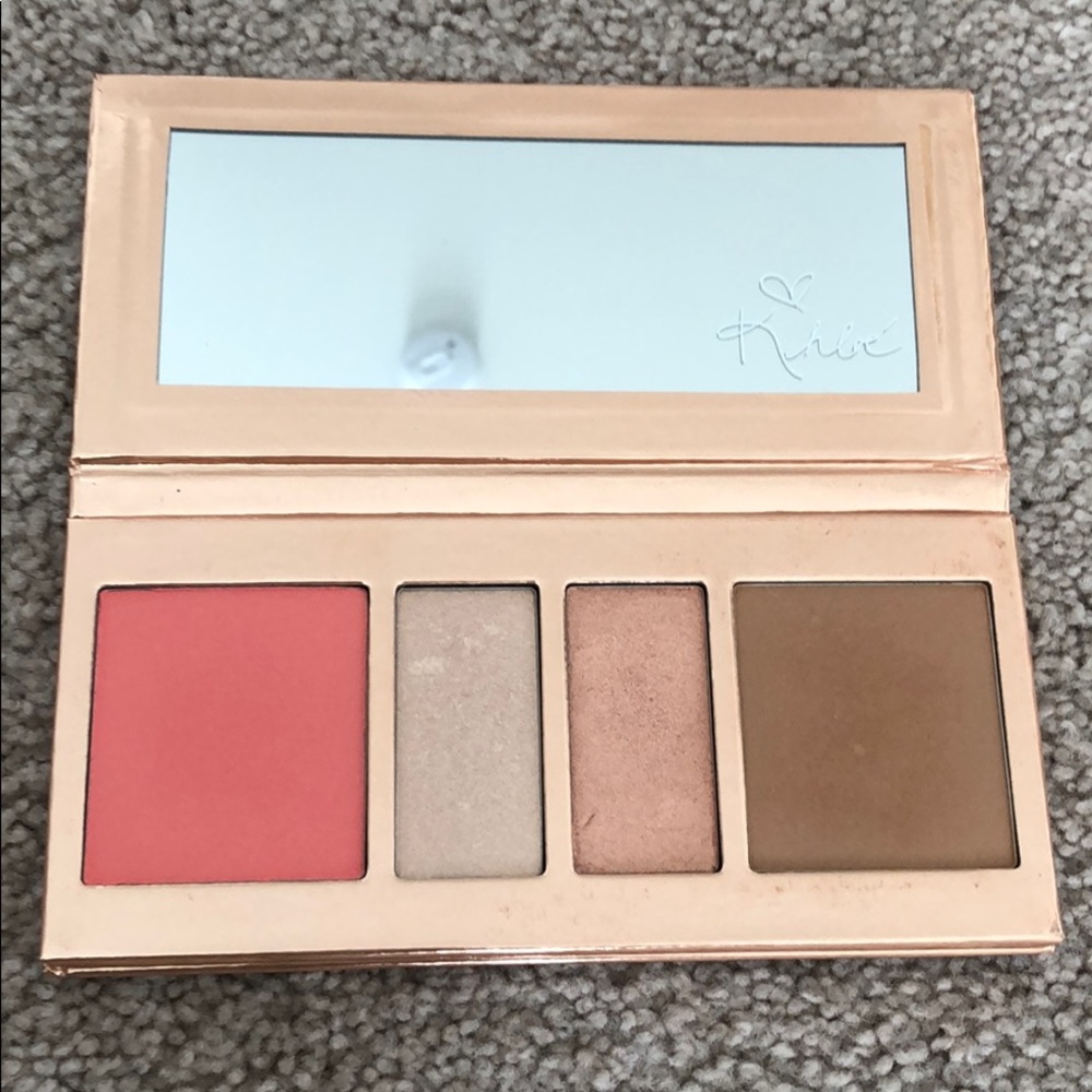 Kylie cosmetics face palette